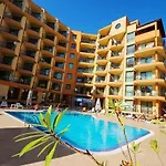 Amadeus1 - 37b Large Apartment Sunny Beach